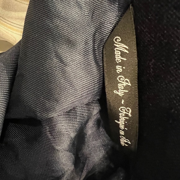 Navy Zegna 40 Regular Suit With Subtle Red Plaid - Picture 9 of 16